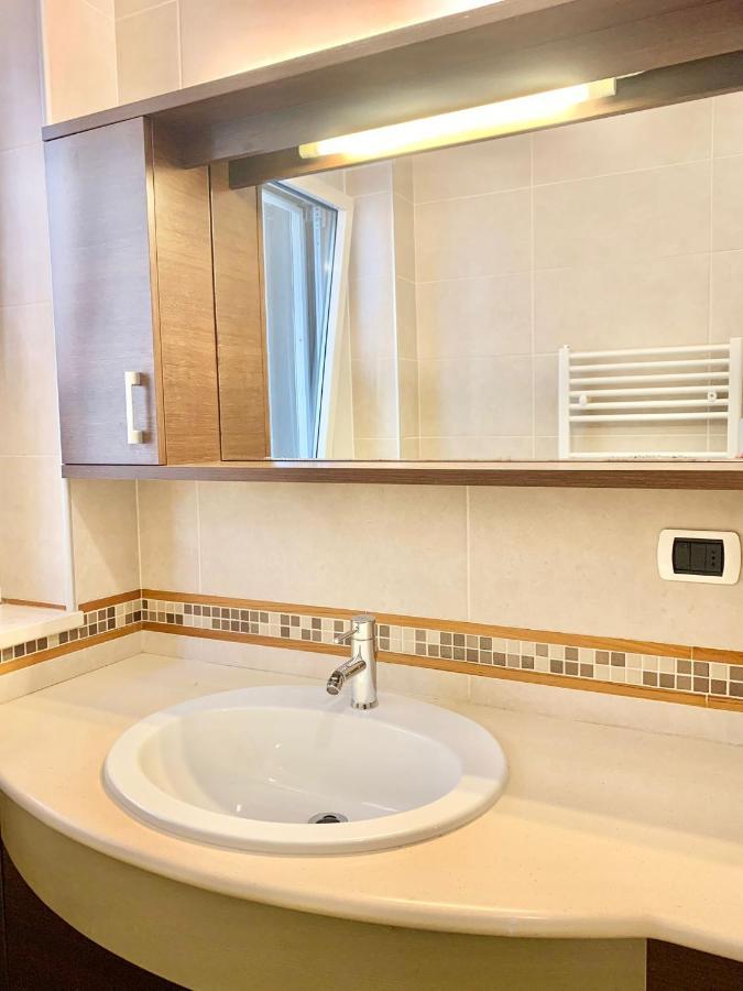 Apartamento Garibaldi Loft House Bari Exterior foto